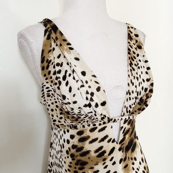 NATORI LEOPARD SATIN CUT OUT SLEEVELESS FULL LENGTH MAXI SLEEP SLIP GOWN DRESS - Picture 4 of 8